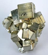 Pyrite-striations.jpg